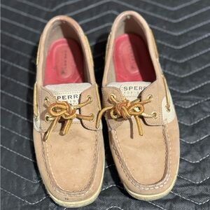 Sperry Women’s shoes